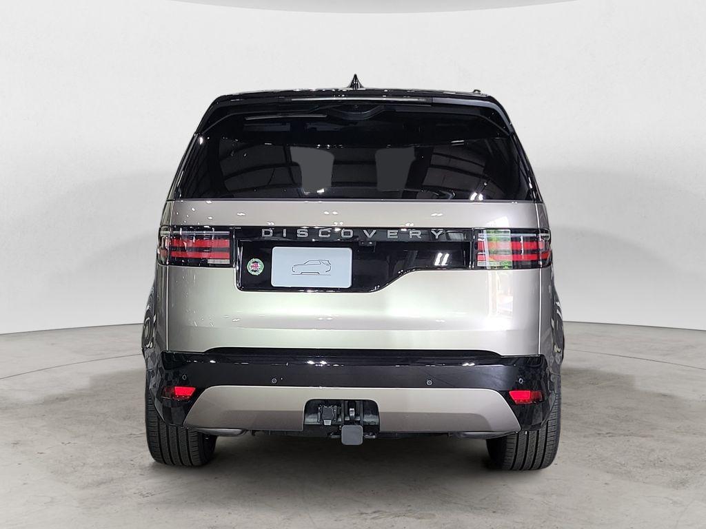 new 2025 Land Rover Discovery car, priced at $81,678