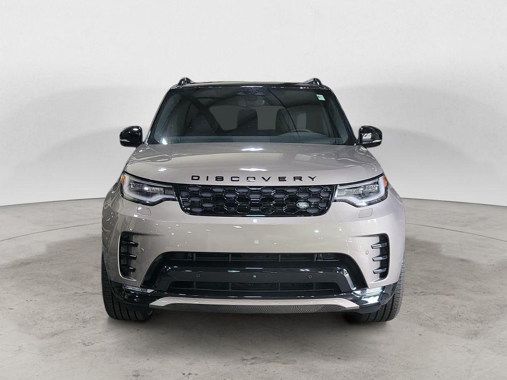new 2025 Land Rover Discovery car, priced at $81,678