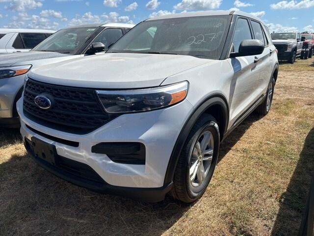 new 2024 Ford Explorer car, priced at $40,925