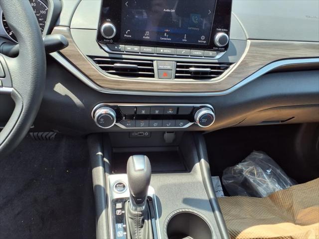 new 2025 Nissan Altima car, priced at $26,388