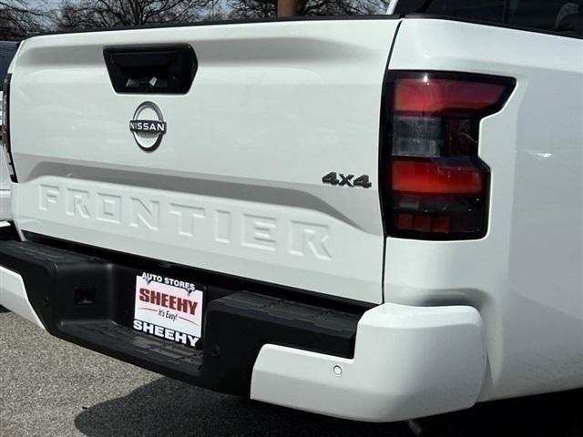 new 2025 Nissan Frontier car, priced at $35,641