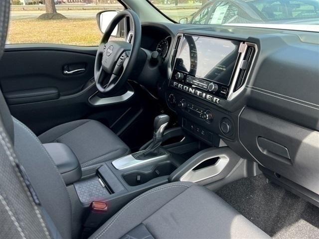 new 2025 Nissan Frontier car, priced at $35,641
