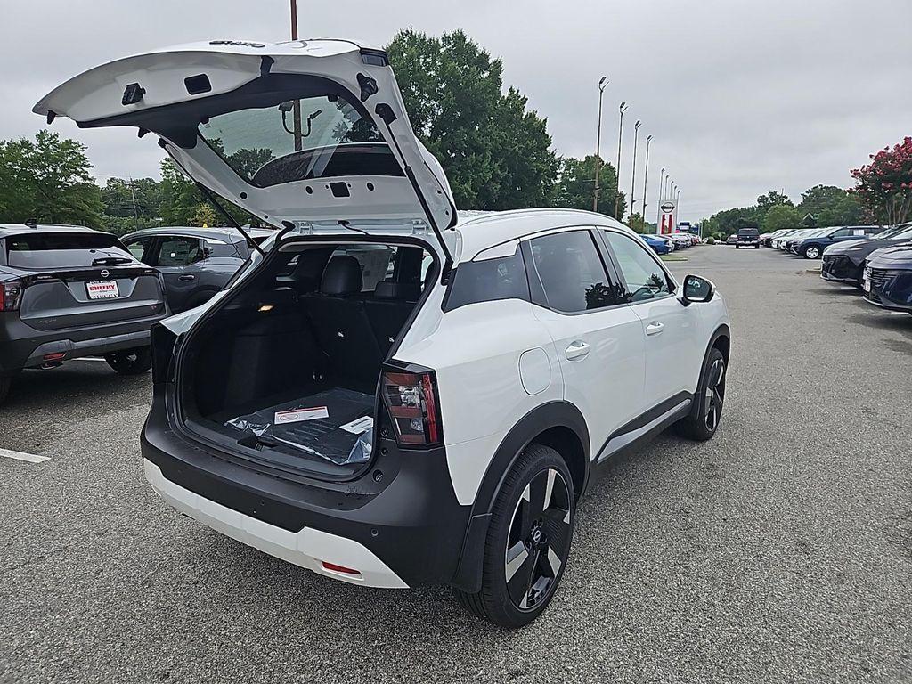new 2025 Nissan Kicks car, priced at $29,412