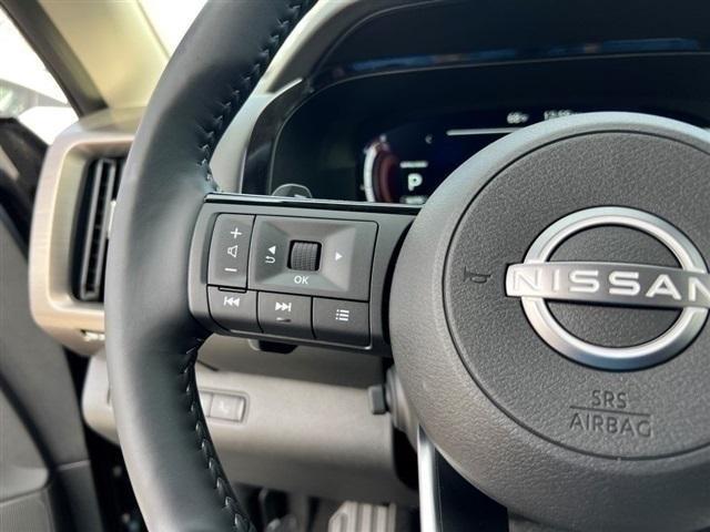 new 2025 Nissan Pathfinder car, priced at $46,765