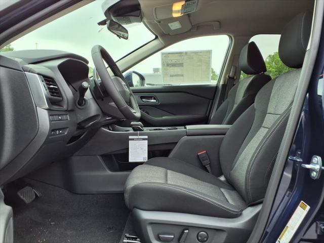 new 2025 Nissan Rogue car, priced at $32,385
