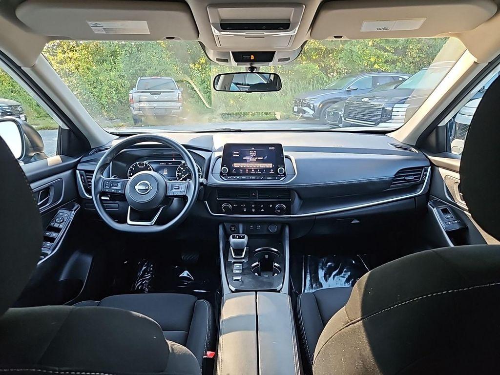 used 2024 Nissan Rogue car, priced at $22,995