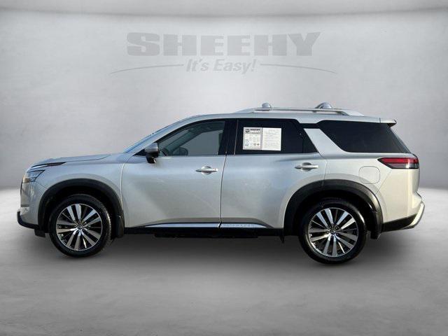 used 2022 Nissan Pathfinder car, priced at $31,253