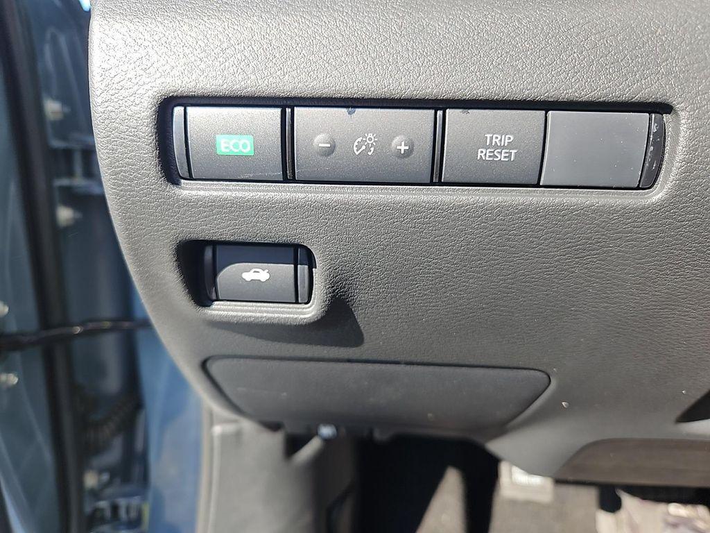 new 2025 Nissan Sentra car, priced at $23,216