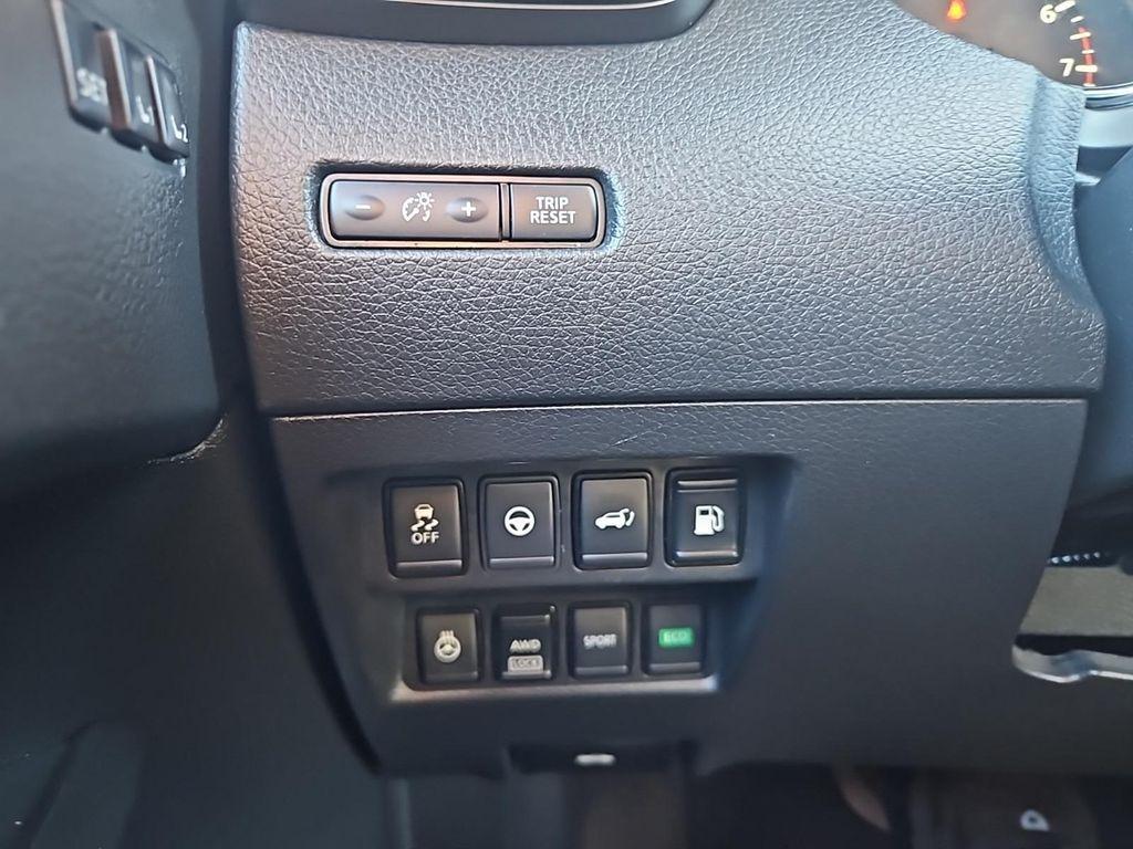 used 2020 Nissan Rogue car, priced at $19,995