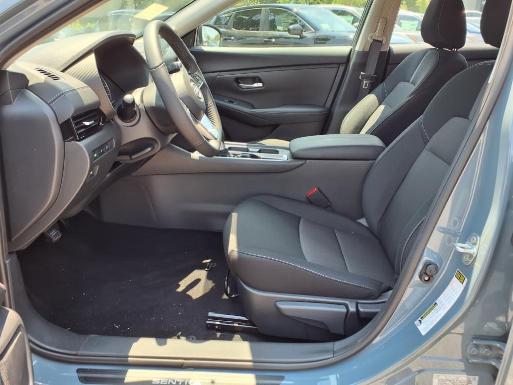 new 2025 Nissan Sentra car, priced at $22,204