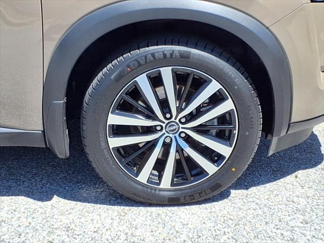 used 2023 Nissan Pathfinder car, priced at $36,641