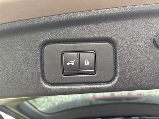 used 2023 Nissan Pathfinder car, priced at $38,600