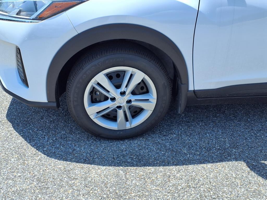 new 2025 Nissan Kicks car, priced at $23,850