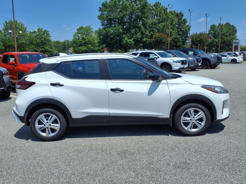 new 2025 Nissan Kicks car, priced at $23,850