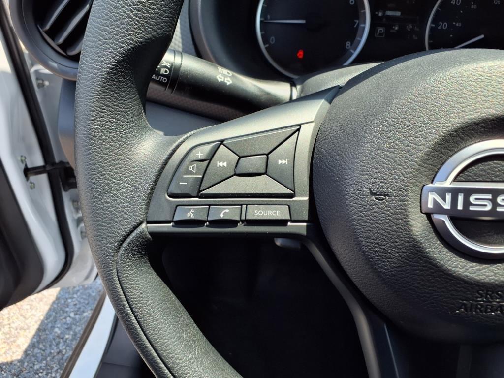 new 2025 Nissan Kicks car, priced at $23,850