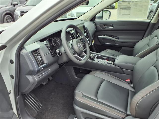 new 2025 Nissan Pathfinder car, priced at $42,931