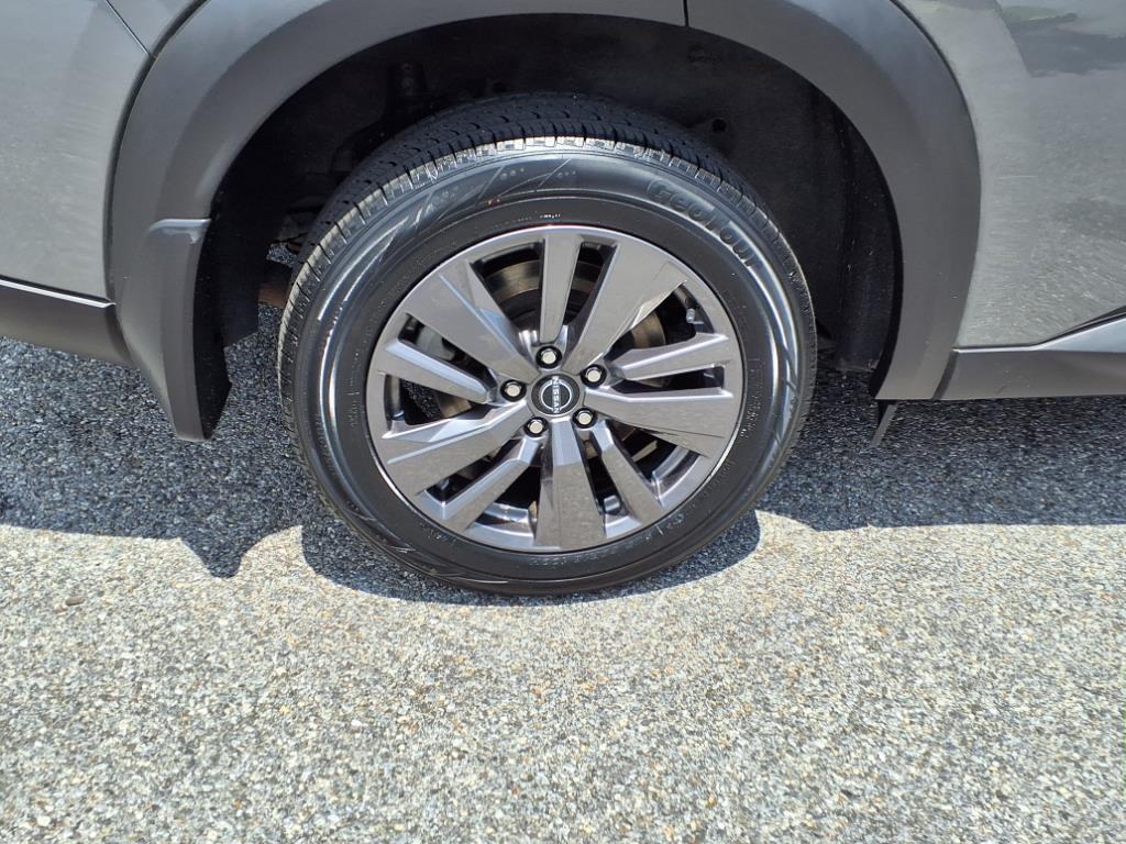 used 2023 Nissan Pathfinder car, priced at $30,414