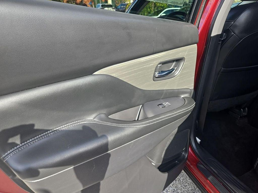 used 2018 Nissan Murano car, priced at $15,995