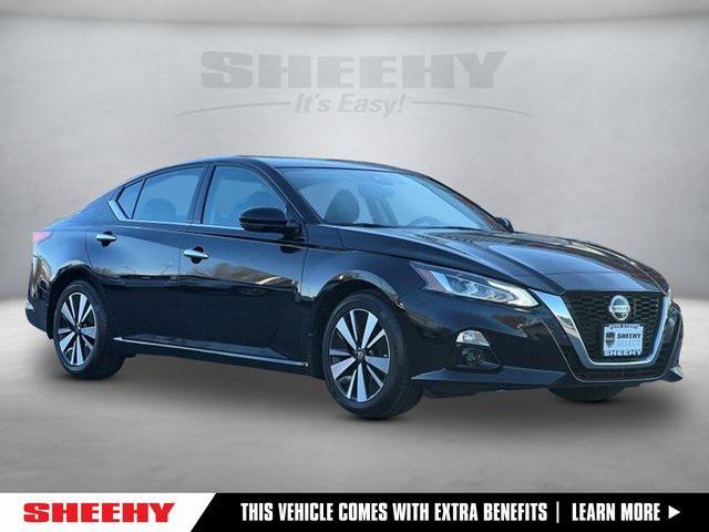 used 2022 Nissan Altima car, priced at $23,300