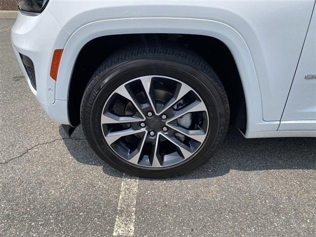 used 2023 Jeep Grand Cherokee car, priced at $38,753