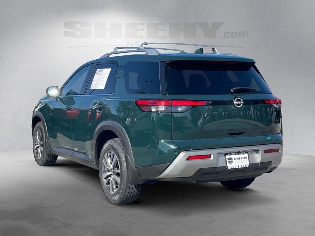 used 2022 Nissan Pathfinder car, priced at $26,000