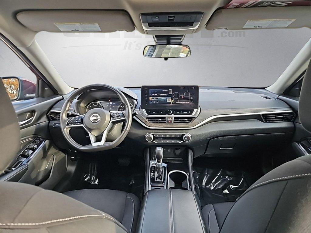 used 2023 Nissan Altima car, priced at $21,995