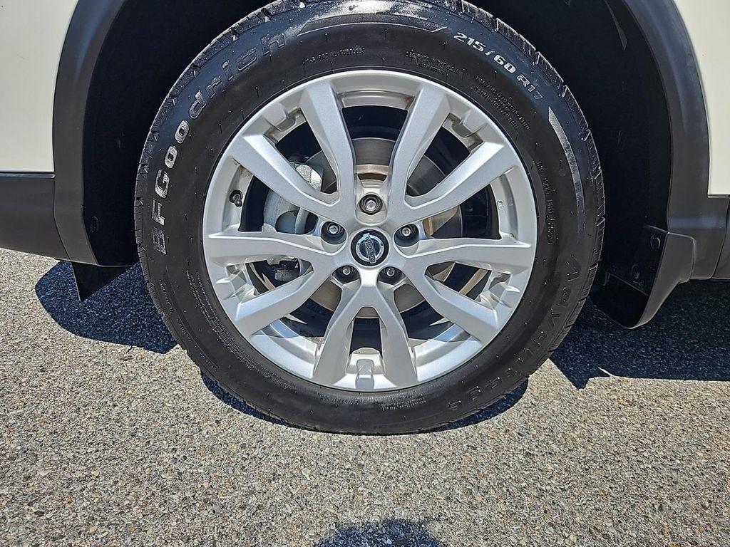 used 2021 Nissan Rogue Sport car, priced at $15,995