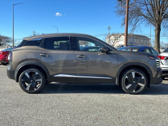 new 2025 Nissan Kicks car, priced at $28,995