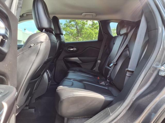 used 2020 Jeep Cherokee car, priced at $18,400