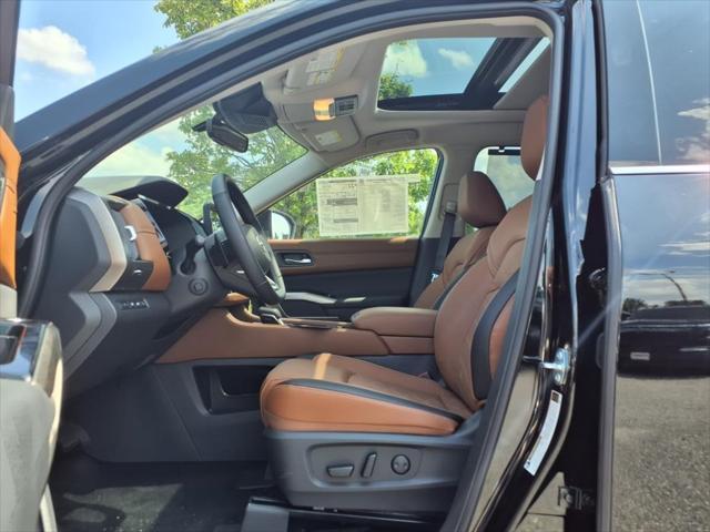 new 2025 Nissan Pathfinder car, priced at $49,317