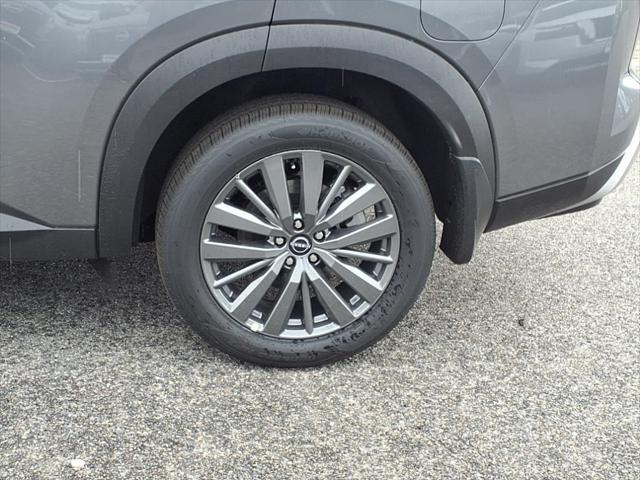 new 2025 Nissan Pathfinder car, priced at $42,931
