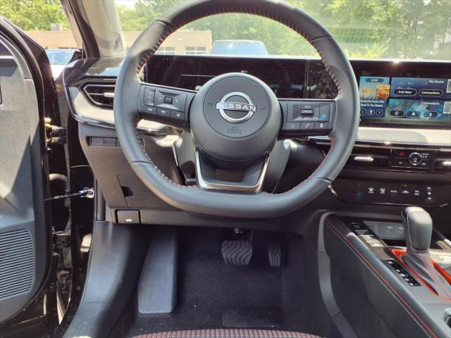 new 2025 Nissan Kicks car, priced at $26,226