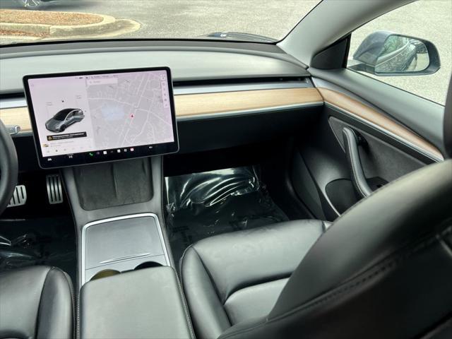 used 2021 Tesla Model 3 car, priced at $28,000