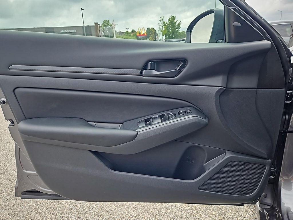 new 2025 Nissan Altima car, priced at $26,121