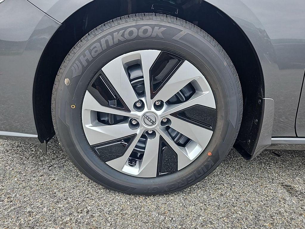 new 2025 Nissan Altima car, priced at $26,121
