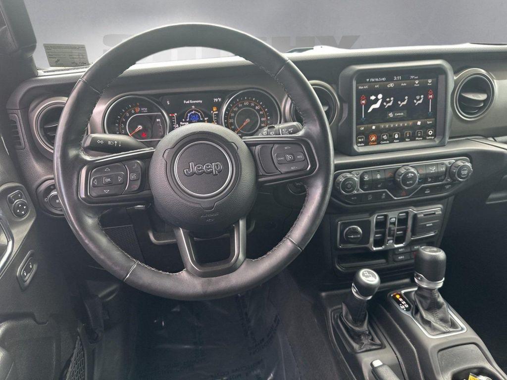 used 2022 Jeep Wrangler Unlimited car, priced at $34,087