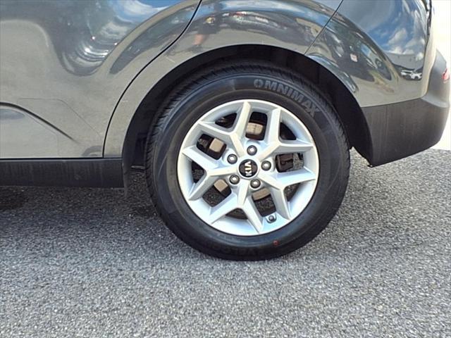 used 2021 Kia Soul car, priced at $13,974