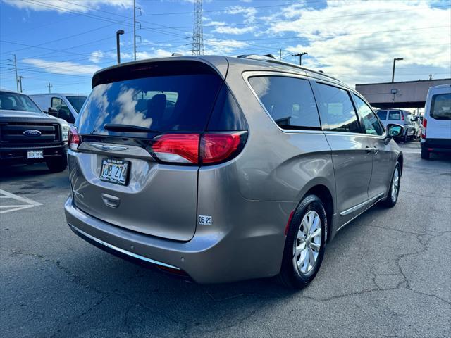 used 2018 Chrysler Pacifica car, priced at $11,995