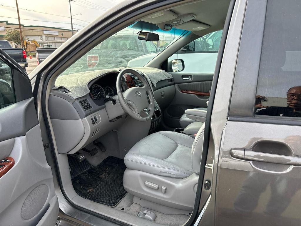 used 2004 Toyota Sienna car, priced at $8,995