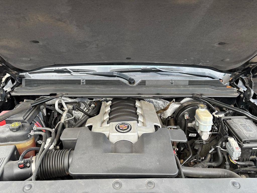 used 2015 Cadillac Escalade ESV car, priced at $26,995