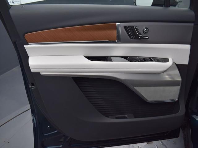 new 2026 Cadillac VISTIQ car, priced at $80,865