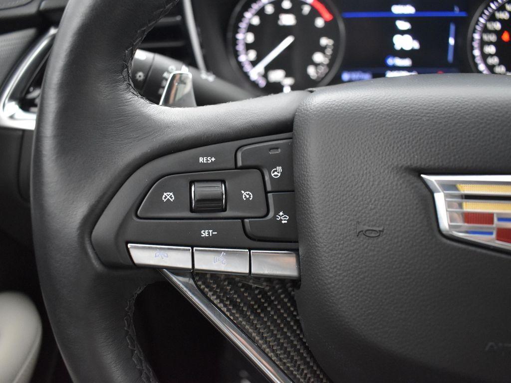 used 2023 Cadillac XT6 car, priced at $43,795