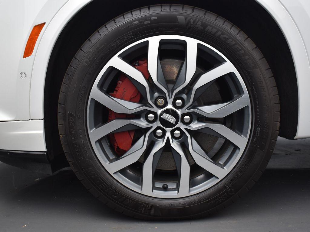 used 2023 Cadillac XT6 car, priced at $43,795