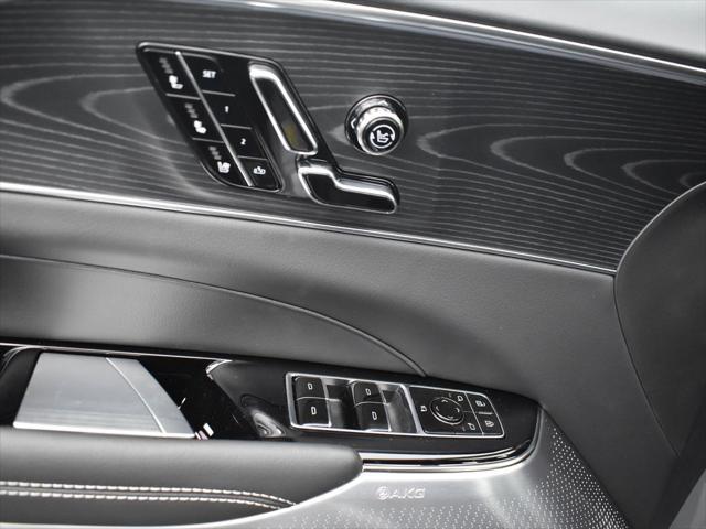 new 2025 Cadillac LYRIQ car, priced at $72,524