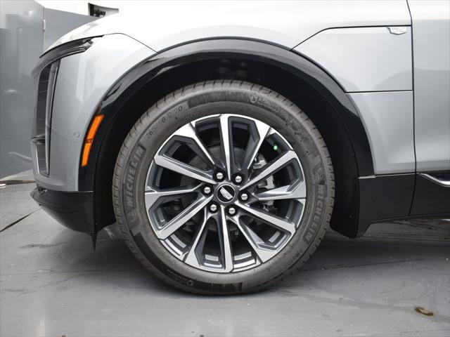 new 2025 Cadillac LYRIQ car, priced at $72,524