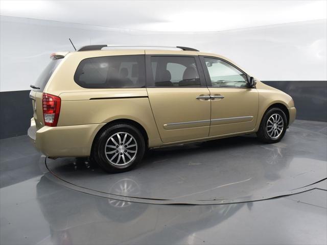 used 2011 Kia Sedona car, priced at $7,222