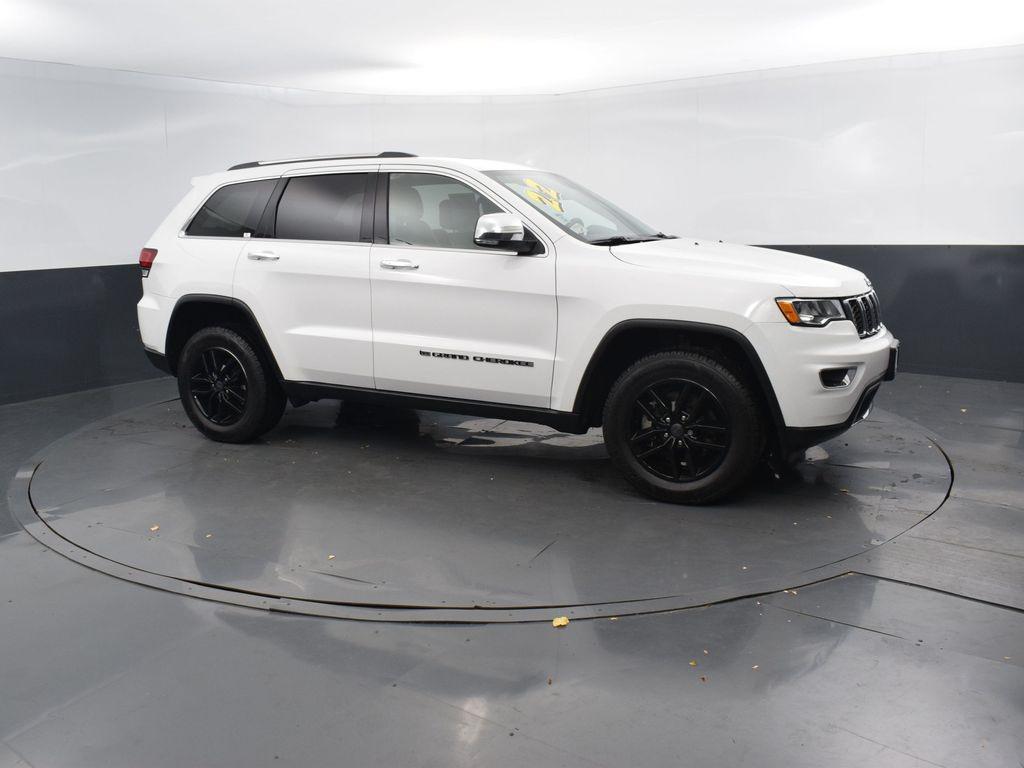 used 2022 Jeep Grand Cherokee car, priced at $27,495
