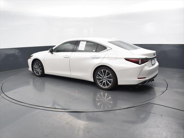 used 2020 Lexus ES 350 car, priced at $31,395