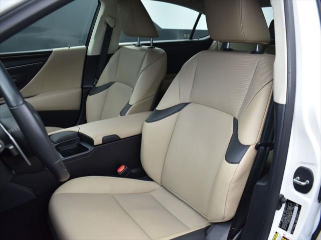 used 2020 Lexus ES 350 car, priced at $31,395