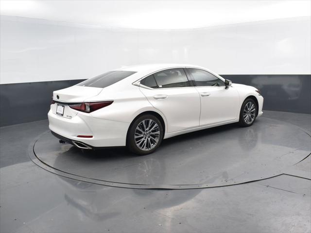 used 2020 Lexus ES 350 car, priced at $31,395